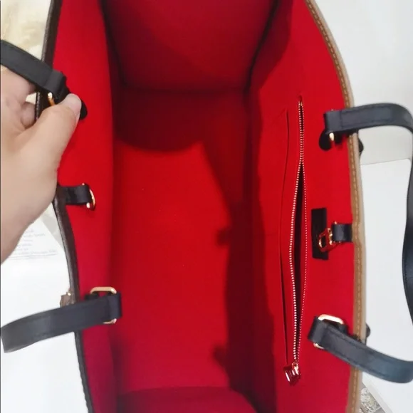 LV Reverse Monogram Onthego GM - Picture 7 of 8